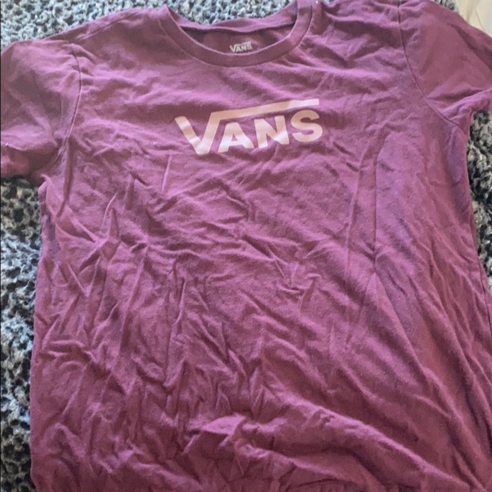 burgundy vans shirt